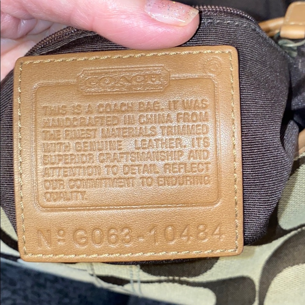 Coach RARE Signature C Studded Vachetta Flap Hobo - Picture 7 of 8